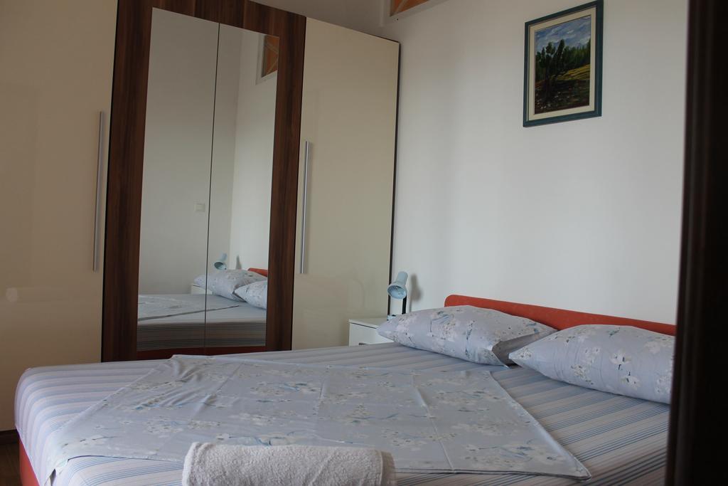 Apartment Nera Pula Ngoại thất bức ảnh