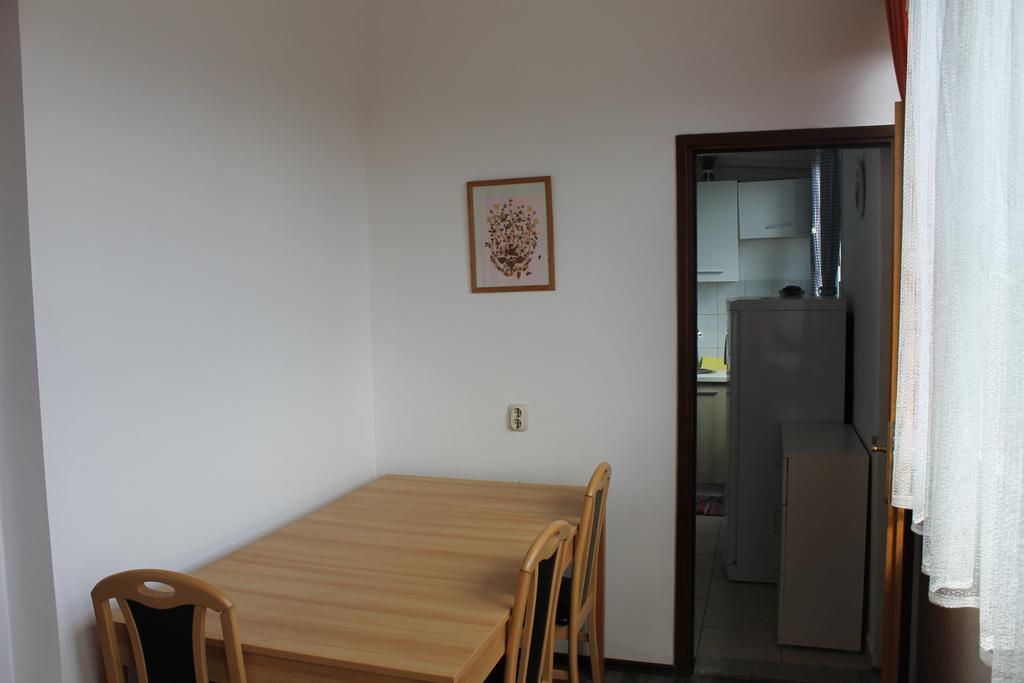 Apartment Nera Pula Ngoại thất bức ảnh
